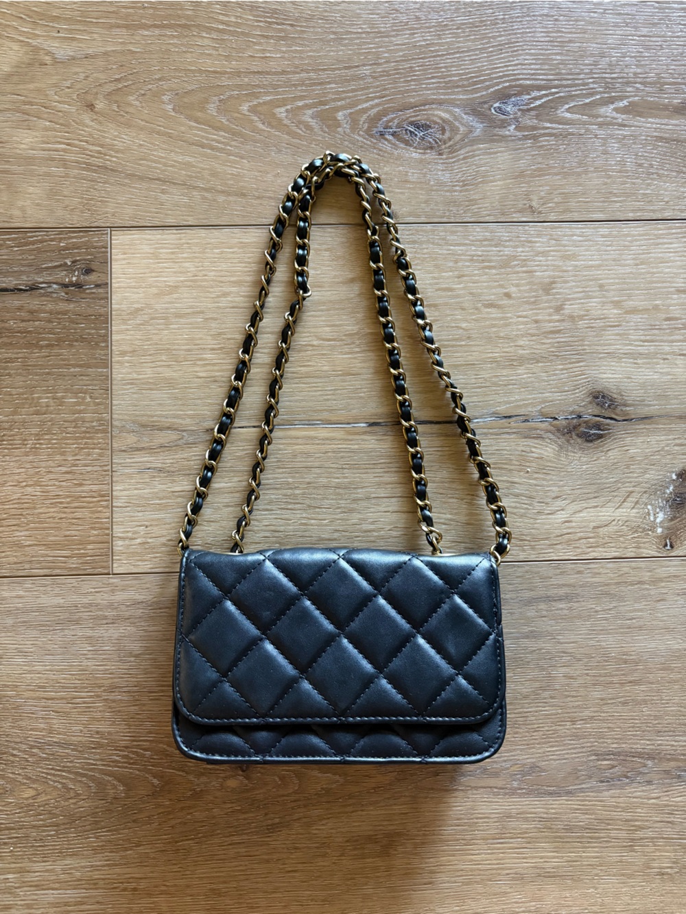 American Eagle Outfitters Quilted Black Mini Chain Shoulder Bag